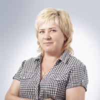 Лариса Толстенева