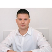 Роман Пирогов