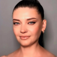 Анна Глоабэ