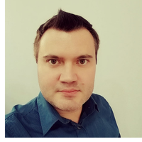 Александр Максимовских