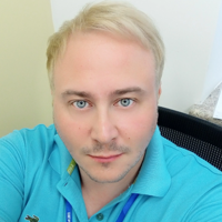 Артемий Голд
