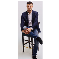 Виталий Семионов