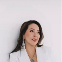 Айыына Семенова