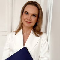 Елена Михайлова