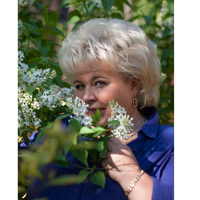 Елена Караева