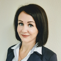 Олеся Полякова