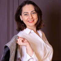 Елена Сергеева