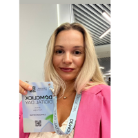 Анна Попова