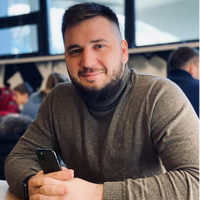 Владимир Назаренко