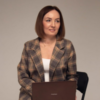 Елена Рябова