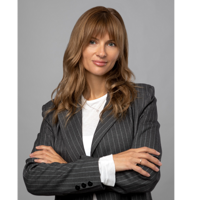 Анна Савина