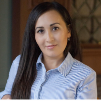 Юлия Хренова