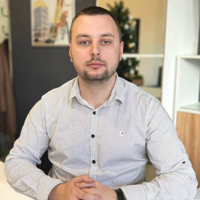Антон Антипенко