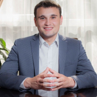 Александр Кузнецов