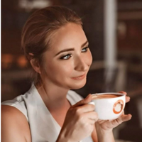 Елена Бадалян