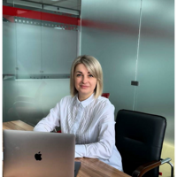 Анна Ихтиар