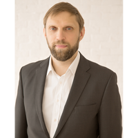 Иван Ивановичев