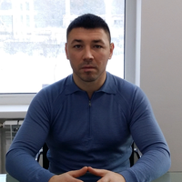 Роман Титов