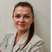 Светлана Петова