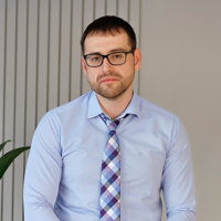 Дмитрий Иванов
