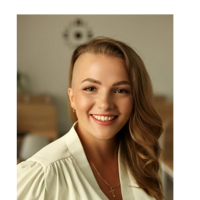 Анна Леонова