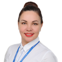 Анна Комарова