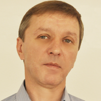 Александр Плотников