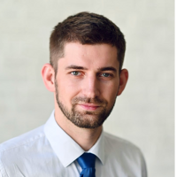 Александр Голенев