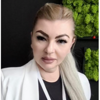 Наталья Хакуринова