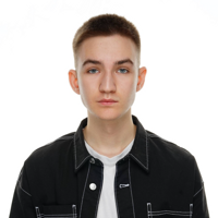 Глеб Воложанин