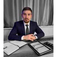 Владислав Захаров