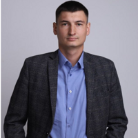 Александр Маслов