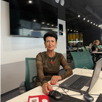 Алёна Эйнюс