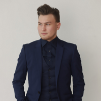 Владислав Абраменко