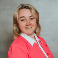 Нина Южакова