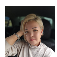 Елена Назаренко