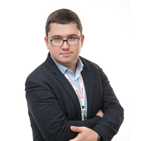 Дмитрий Уткин