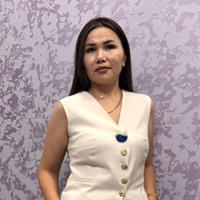 Динара Хасенова