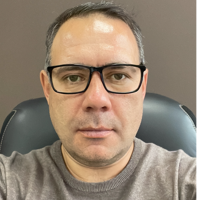Константин Степанов