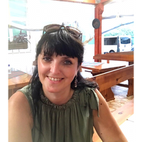 Елена Пестова
