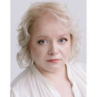 Елена Попова