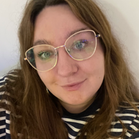 Юлия Попова