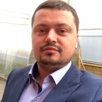 Арсений Гапонов