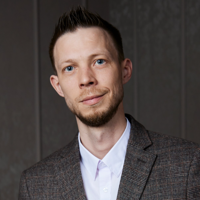 Михаил Мирошников