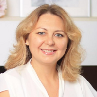 Лиана Сладкомедова