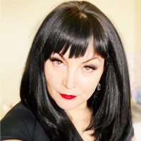 Фина Шуменова