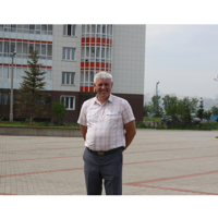 Олег Яковлев