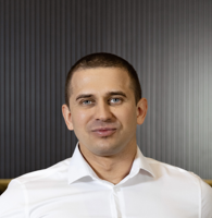 Александр Карпенко