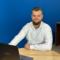 Дмитрий Литвиненко