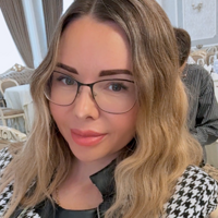 Елена Попова